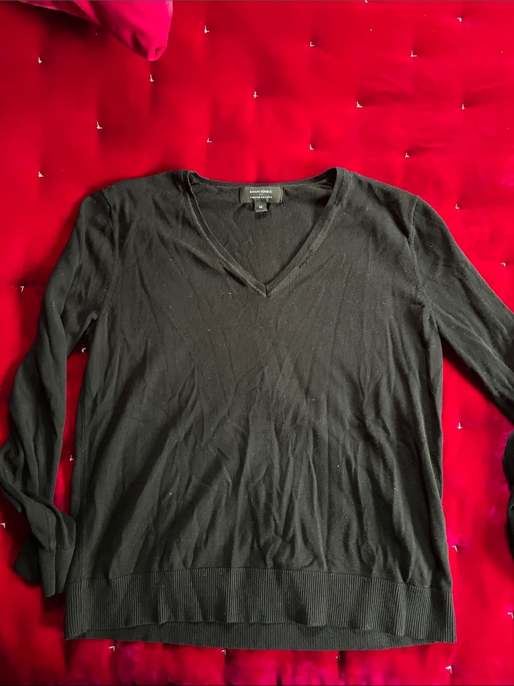 Banana Republic Women’s Black V-Neck Sweater Lightweight Knit